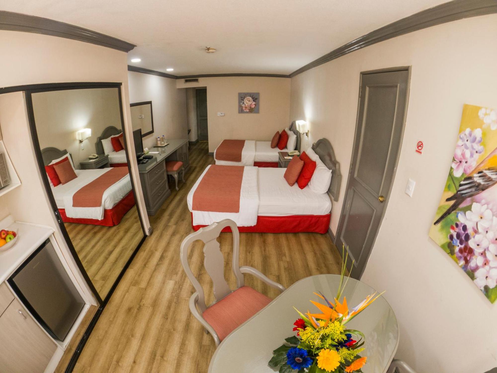 Hotel Santander Plaza Ville de Guatemala Extérieur photo